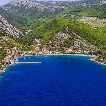 In With Sea View, Balcony, Air Conditioning, Wifi Lägenhet Orebić