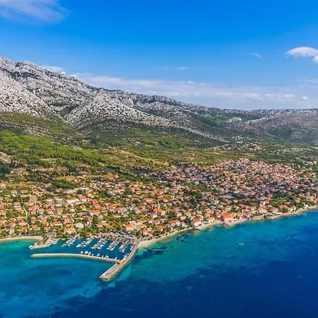 In With Sea View, Balcony, Air Conditioning, Wifi Lägenhet *