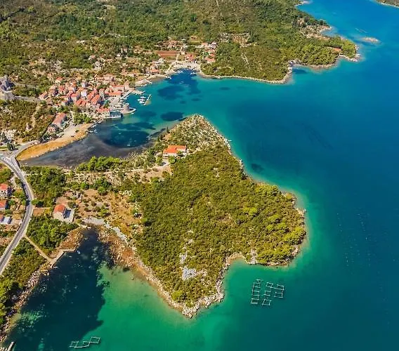 In With Sea View, Balcony, Air Conditioning, Wifi Apartman *